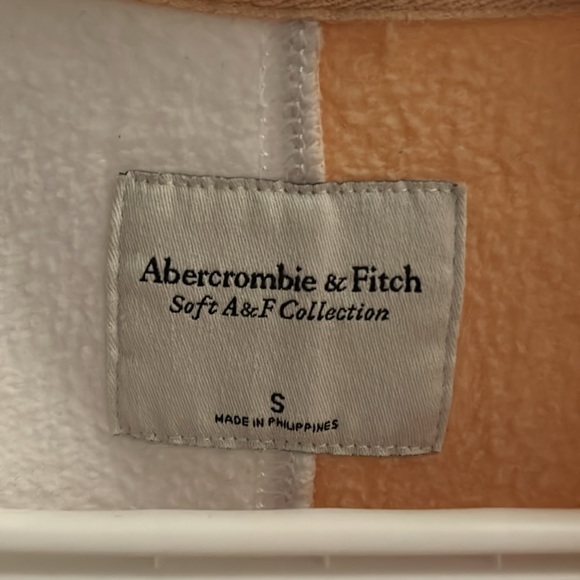 Abercrombie sweatshirt - Picture 2 of 2